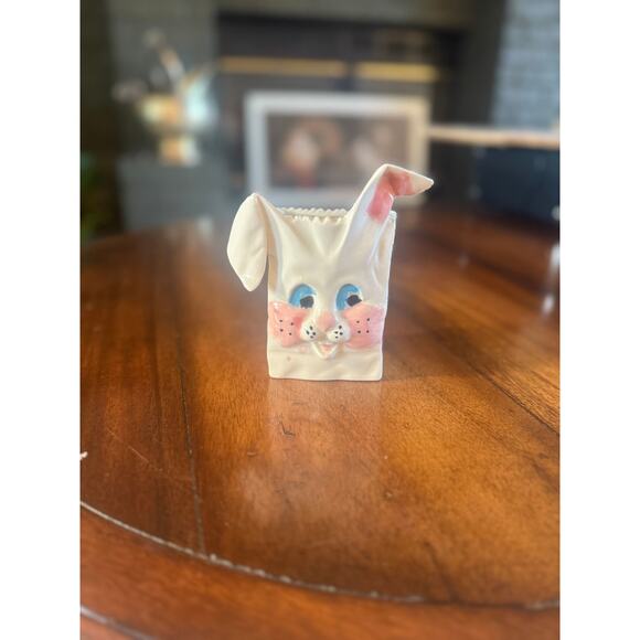 Vintage Ceramic Bunny Container – Whimsical Easter Rabbit – Pink & Blue - Picture 2 of 6
